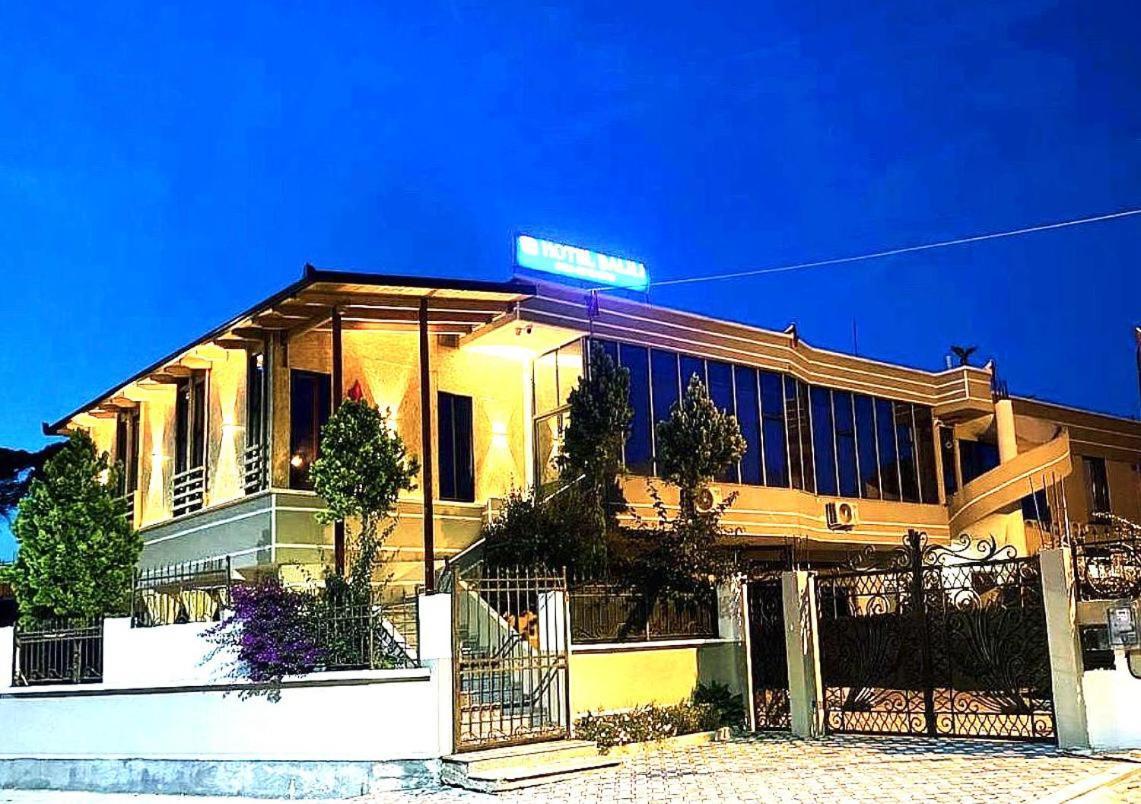 Hotel Balili Vlorë Exterior foto